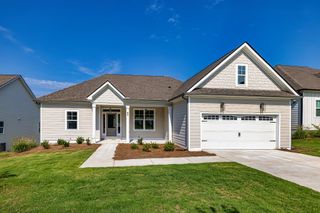 New construction Single-Family house 65 Oakhurst Trl, Sharpsburg, GA 30277 plan The Hickory - image