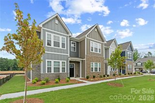 New construction Townhouse house 473 Etna St, Unit 5601, Gastonia, NC 28052 - image