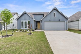 New construction Single-Family house 405 Perry Pl, Rockdale, TX 76567 - image