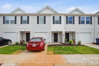 New construction Townhouse house 1941 Tranquility Cir, Unit B, Newton, NC 28658 plan Holly Springs - image