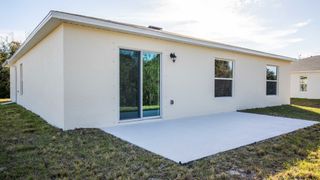 New construction Single-Family house North Port, FL 34291 plan The Violet - image