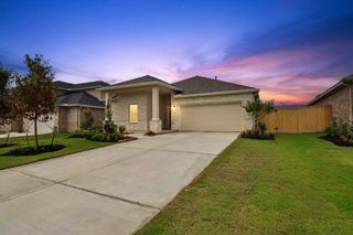 New construction Single-Family house 7930 Jade Crest Dr, Angleton, TX 77515 plan Goldenrod II - image