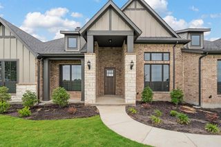 New construction Single-Family house 16813 Chapel Rd, Lorena, TX 76655 plan Melbourne - image