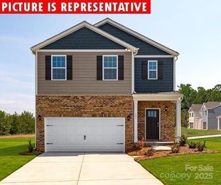 New construction Single-Family house 12027 Zazu Wy, Charlotte, NC 28215 plan Robie - image
