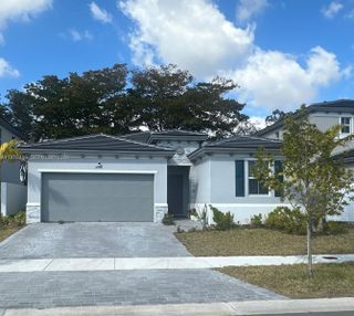 New construction Single-Family house 18576 Sw 136Th Ct, Miami, FL 33177 plan Centuri - image