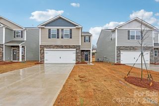 New construction Single-Family house 608 13Th Avenue Dr Ne, Hickory, NC 28601 plan Elston - image