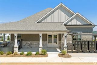 New construction Townhouse house 532 Crown Ridge Dr, Emerson, GA 30120 - image