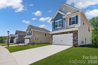 New construction Single-Family house 7026 Juneberry Wy, Maiden, NC 28650 plan Bradford - image