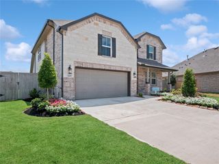 New construction Single-Family house 3201 Calm Prairie Ln, League City, TX 77573 plan Omaha - image