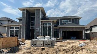 New construction Single-Family house 11115 Sandy Pinewoods Trl, Cypress, TX 77433 plan Versailles - image