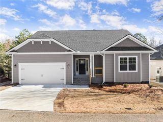 New construction Single-Family house 105 Goodness Ct, Commerce, GA 30530 plan 2604 - image