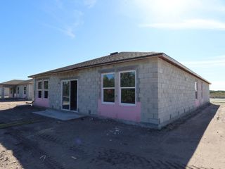 New construction Single-Family house 4518 Lake Fox Dr, Lakeland, FL 33810 plan Maui - image
