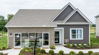 New construction Single-Family house 1004 Linn Cove Ct, Gallatin, TN 37066 plan CALI - image