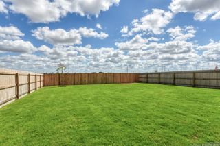 New construction Single-Family house 138 Beveridge, Seguin, TX 78155 plan Sabrina - image