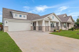 New construction Single-Family house 404 Rose Ave, Cleburne, TX 76033 plan Cardinal - image