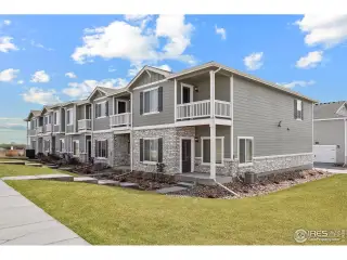 New construction Townhouse house 199 Robin Rd, Johnstown, CO 80534 - image