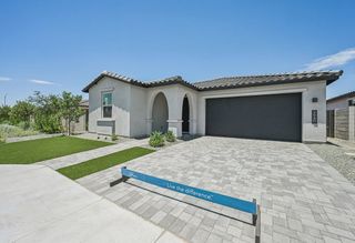New construction Single-Family house 7950 W Loma Ln, Peoria, AZ 85345 plan 4013 Elevation A - image