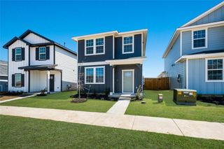 New construction Single-Family house 310 Puerto Plata Ave, Bastrop, TX 78602 plan The Camille - image