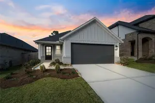 New construction Single-Family house 19560 Stripe Hill Bnd, Montgomery, TX 77316 - image