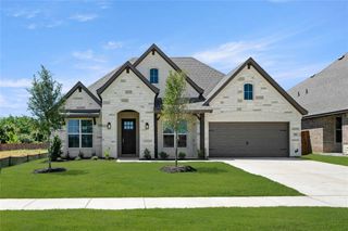 New construction  house 709 Seahawk St, Joshua, TX 76058 plan Concept 2464 - image