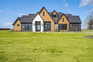 New construction Single-Family house 188 Ozro Rd, Venus, TX 76084 plan The Carley - image