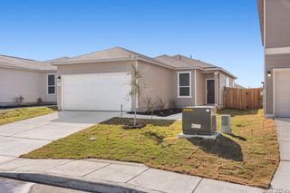 New construction house 10034 Jagger Ave, Converse, TX 78109 plan Plan 1549 - image