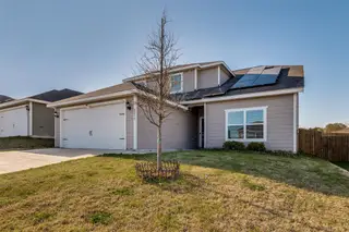 New construction Single-Family house 4233 Texas Sage Dr, Dallas, TX 75241 - image