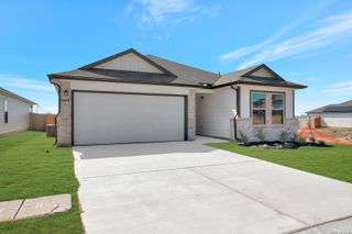 New construction  house 1668 Quiet Teal, New Braunfels, TX 78130 plan Dawson - 35' Smart Series - image