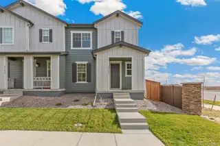 New construction Townhouse house 28636 E 6Th Pl, Watkins, CO 80137 - image