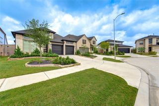 New construction Single-Family house 4410 Lazy Grains Ln, Fulshear, TX 77441 plan Design 2169W - image