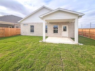 New construction Single-Family house 13203 Hayden Crk, Iowa Colony, TX 77583 - image