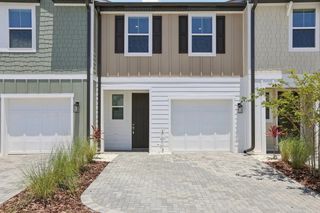 New construction Townhouse house 7584 Deer Valley Cir, Tampa, FL 33635 plan Palm - image