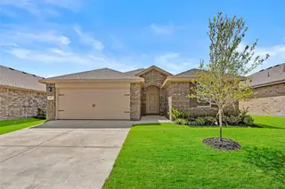 New construction Single-Family house 529 Marsh St, Cleburne, TX 76033 plan HUNTSVILLE - image