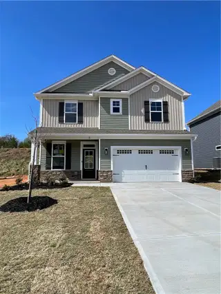 New construction Single-Family house 18 Gateway Dr, Central, SC 29630 - image