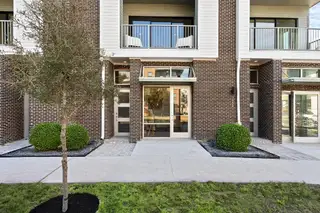 New construction Townhouse house 3824 Berkman Dr, Austin, TX 78723 - image