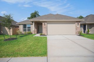 New construction Single-Family house 408 Bryan Wy, Angleton, TX 77515 plan 1820 - image