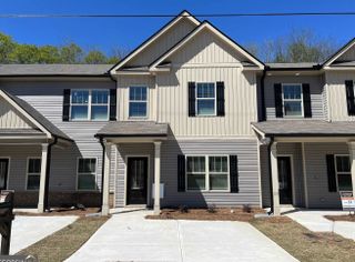 New construction Townhouse house 104 Camellia Ct, Jackson, GA 30233 - photo