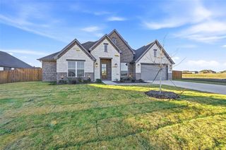 New construction Single-Family house 129 Mikasi, Godley, TX 76044 plan The Edinburg - image