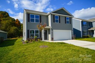 New construction Single-Family house 155 Creekwalk Ln, Waynesville, NC 28785 plan Belhaven - image