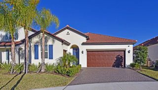 New construction Single-Family house 17304 Banded Gold Ln, Wimauma, FL 33598 plan Dawning II - image