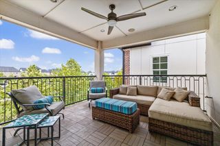 New construction Single-Family house 6134 Cottage Grove Lake Dr, Houston, TX 77007 - image