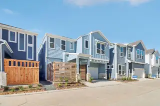 New construction Single-Family house 709 Topwater Trl, Kemah, TX 77565 plan The Haven (2204) - image