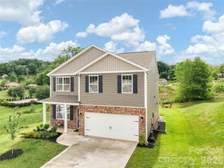 New construction Single-Family house 129 Valleywood Dr, Waynesville, NC 28786 - image