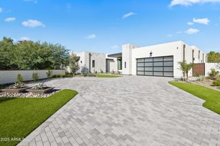 New construction Single-Family house 1538 W Wagon Wheel Dr, Phoenix, AZ 85021 - image