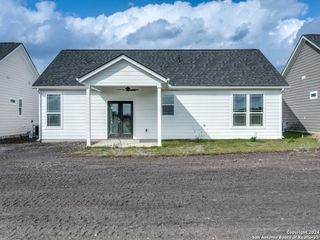 New construction Single-Family house 175 Lost Maples Wy, Marion, TX 78124 plan Startex - image