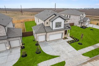 New construction house 13731 Olympic River Ln, Arcola, TX 77583 plan Iris 2400HS3CG - image