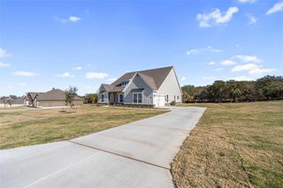 New construction Single-Family house 136 Oak Grove Wy, Springtown, TX 76082 plan Bluebonnet SE - image