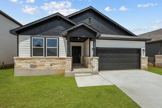 New construction Single-Family house 2528 Heritance Pass, Seguin, TX 78155 plan Blanco - 1510 - image