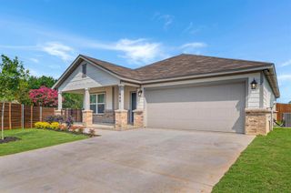 New construction Single-Family house 440 Rose Ave, Cleburne, TX 76033 plan 1600 - image