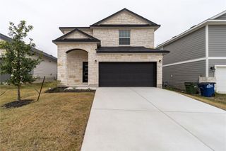 New construction Single-Family house 716 Barbary Coast Ln, Jarrell, TX 76537 plan Elm - image